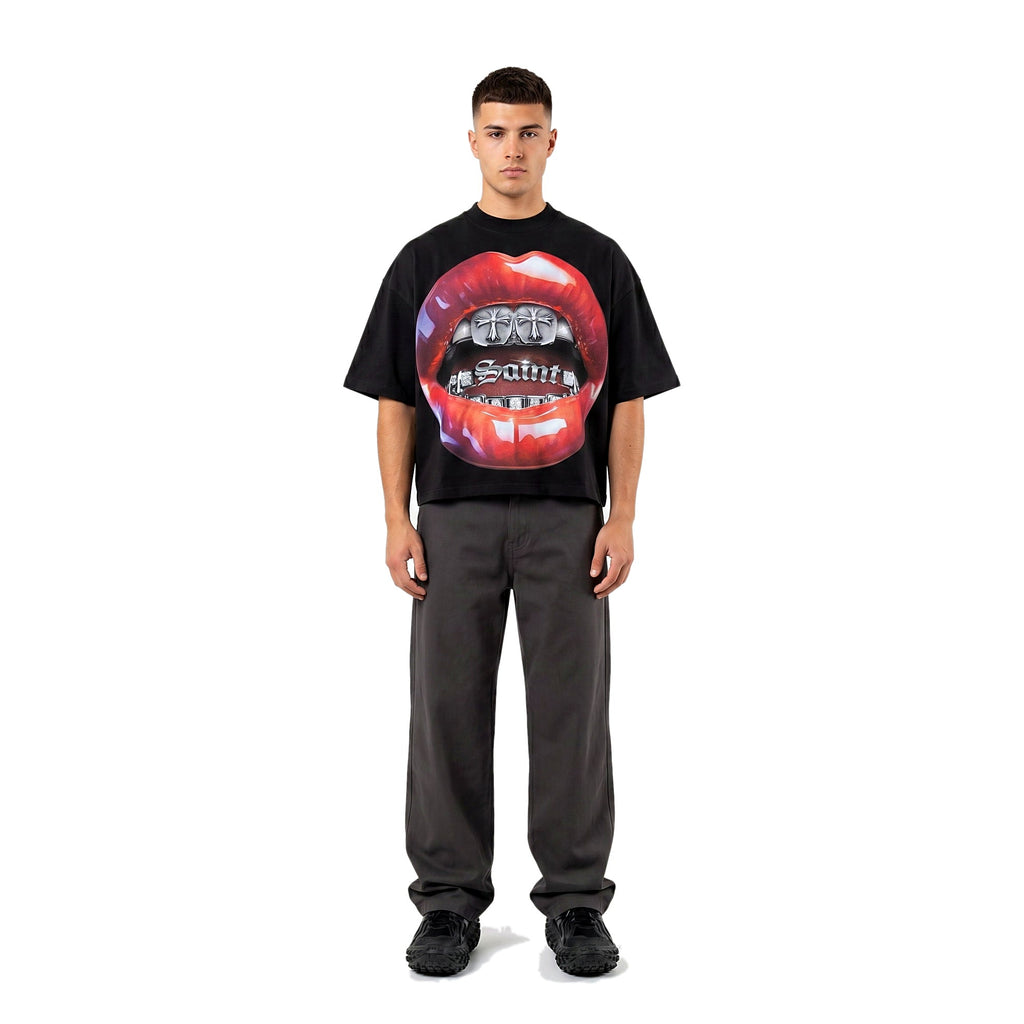 Black boxy cropped graphic tee on model, oversized Y2K streetwear (print 2)