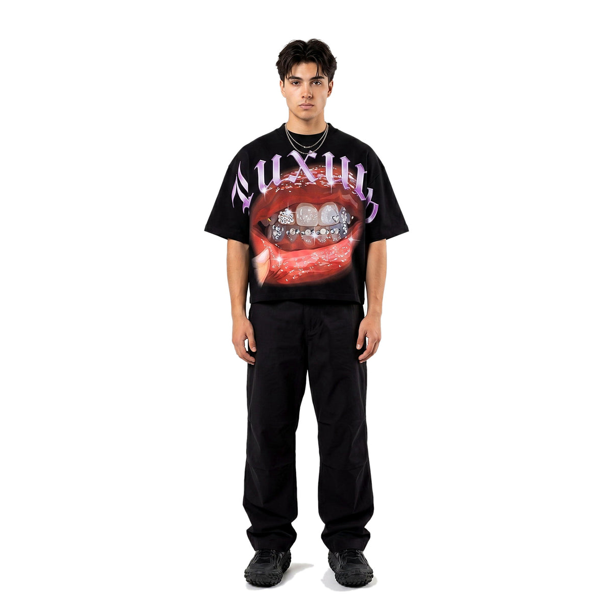 Model wearing the black boxy cropped graphic tee, streetwear (print 9)