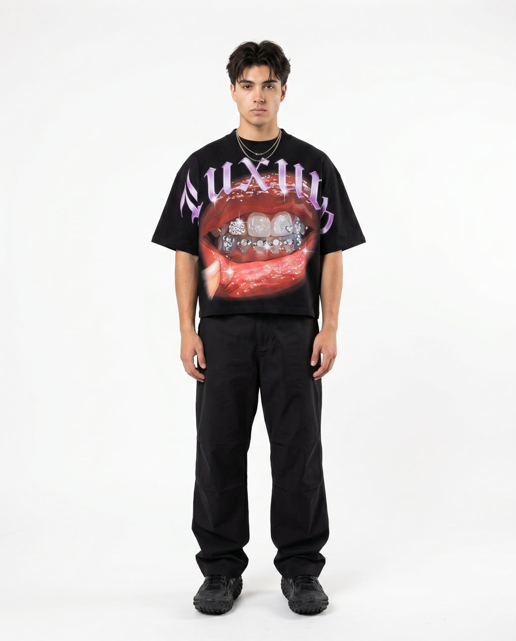 Model wearing the black boxy cropped graphic tee, streetwear (print 9)