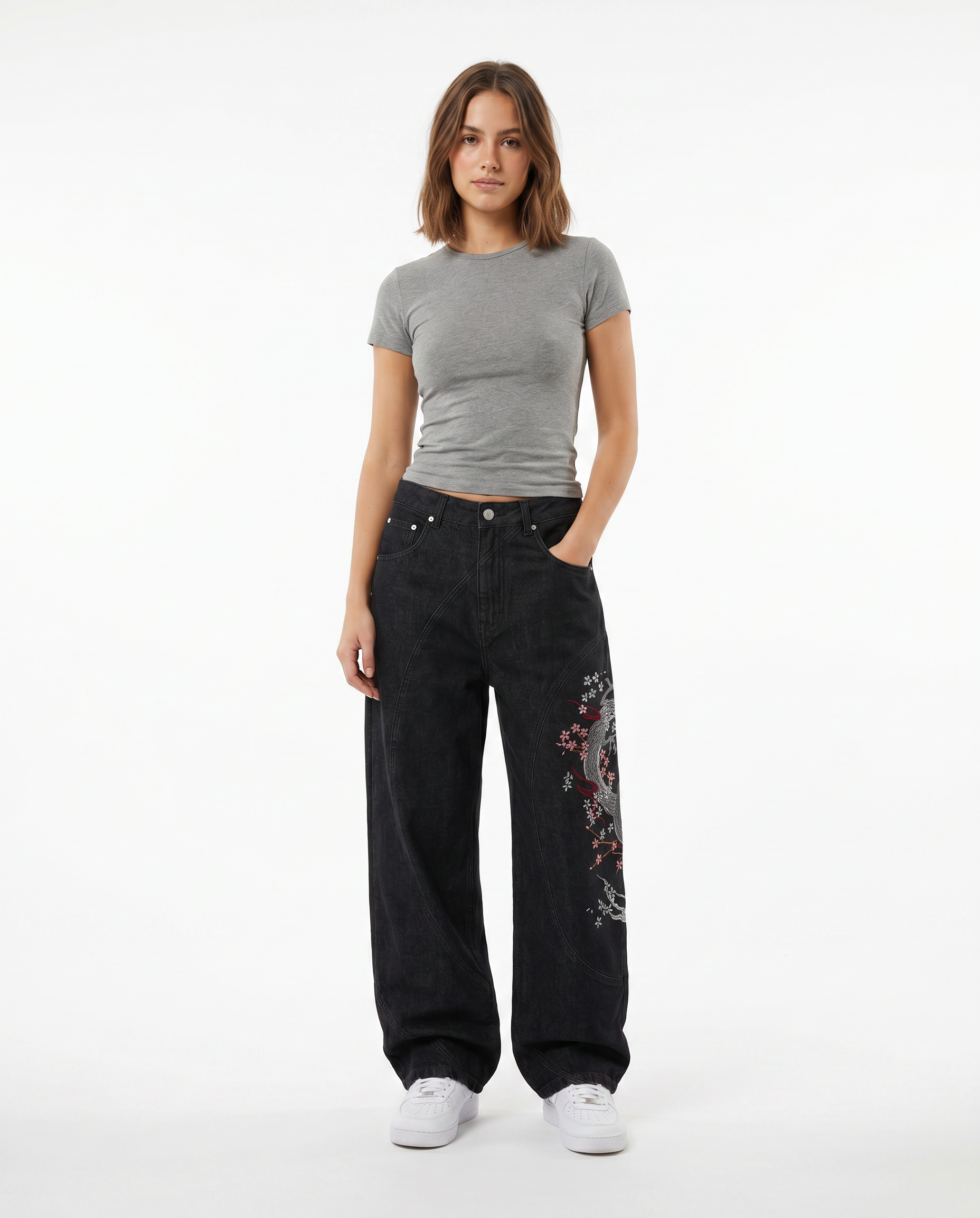 Embroidered Baggy Jeans wash 5 — female model
