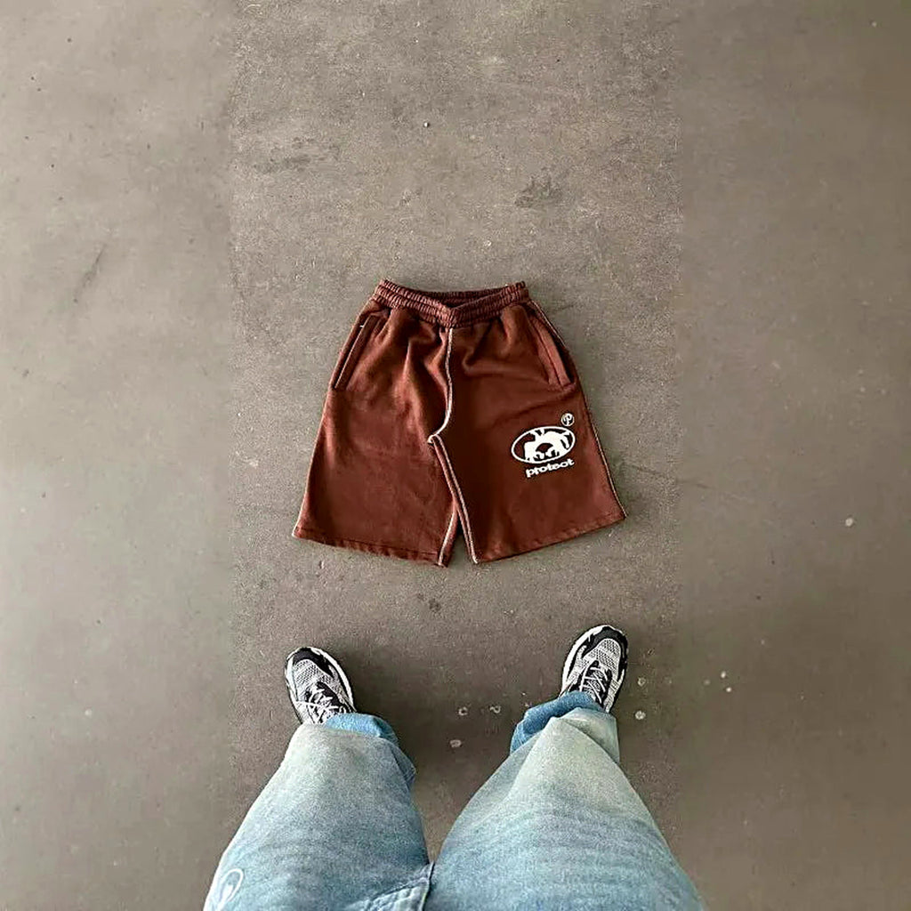 Protect embroidered shorts, embroidery detail