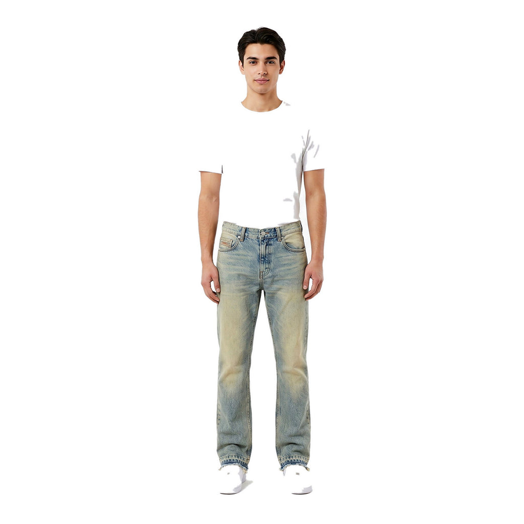 Male model in washed straight-leg jeans, blue — front view